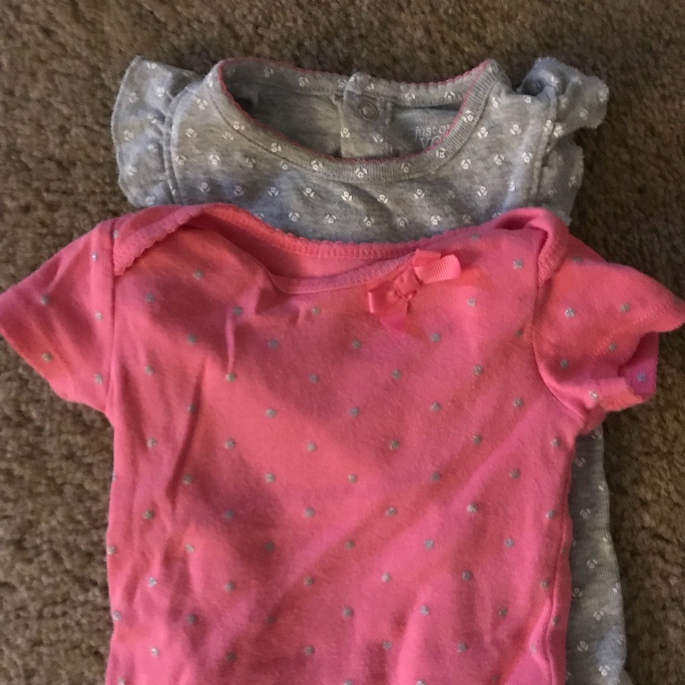 Carters onesie set